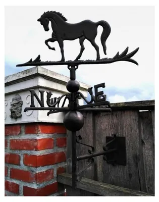 Produktbild von Wetterhahn Pferd mit Wandhalterung aus Metall im antiken Stil