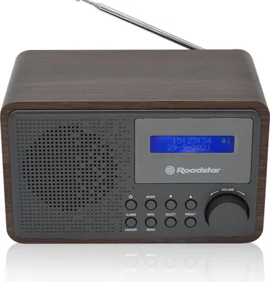 Produktbild von Roadstar HRA-700D+/WD Tragbares  Radio Vintage Digital DAB / DAB+ / FM, Netz- oder Batteriebetrieben Holz