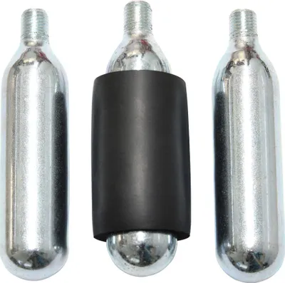 Immagine prodotto di Kit di 3 Bombolette CO2 di ricambio per il kit ripara gomme GIVI S450