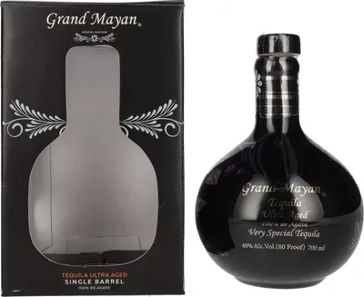 Produktbild von Grand Mayan ULTRA AGED Single Barrel Tequila 100% de Agave 40% Vol. 0,7l in Geschenkbox