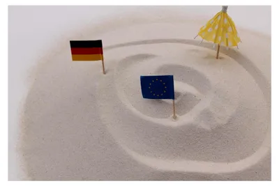 Produktbild von 1 kg Dekosand schneeweiß Körnung 0,1-0,4 mm