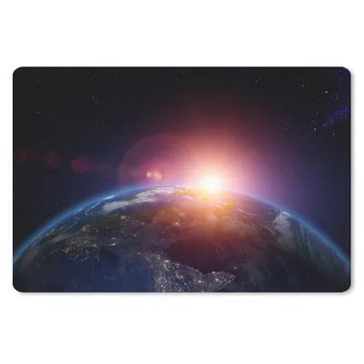 Produktbild von MuchoWow® Schreibtischunterlage Satellitenbild eines Sonnenaufgangs 60x40 cm - XXL Mauspad - Großes Mauspad
