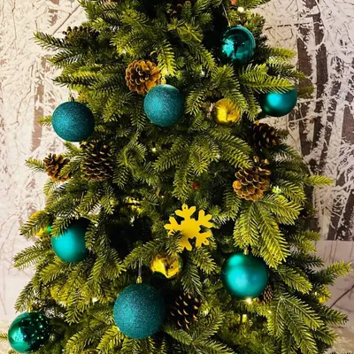 Produktbild von DECOLED Weihnachtsdeko - Set Kunststoffkugeln 24-tlg., Ø 6 cm, pfauengrün, 12x matt, 12x glänzend