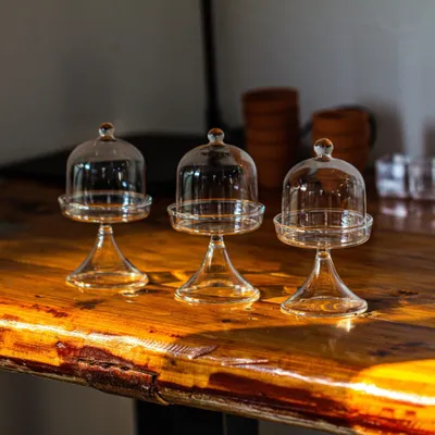Productafbeelding van Mini glazen stolp met plantenpotje voor decoratie