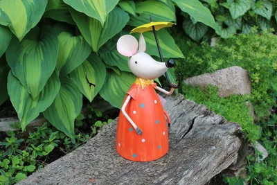 Produktbild von Gartenfigur Zaunhocker Maus Schirm