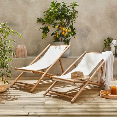 sweeek - 2er-Set Gartenliegen aus Bambus, klappbar, Liegefläche aus Stoff - Weiß
