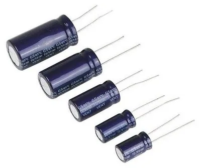 Radialer Keramikkondensator 10 µF, 350 V, Toleranz 20 %
