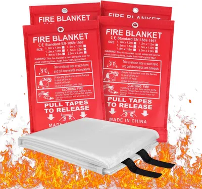 Produktbild von Löschdecke 1 m x 1 m, 4 Stück, Hitzebeständige Glasfaser bis 500 °C, für Küche