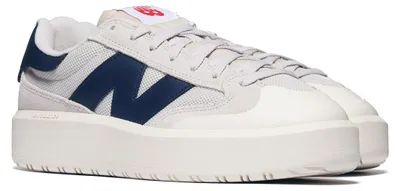 Produktbild von New Balance Sneakers CT302RC aus natürlichem Wildleder mit niedriger Schafthöhe