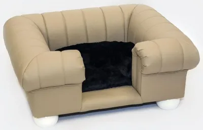 Produktbild von Casa Padrino Luxus Leder Hundebett Beige / Weiß / Schwarz 79 x 69 x H. 31 cm - Rechteckiges Echtleder Hundebett - Luxus Tiermöbel - Leder Tiermöbel - Hundemöbel