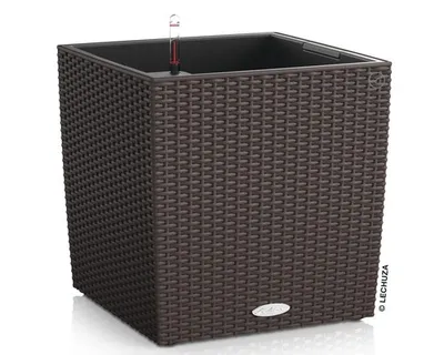 Image de LECHUZA-Pot de fleurs CUBE Cottage 30 Mokka | Pot de fleurs avec système d'arrosage et bac à plantes | Aspect tressé | 29,5 x 19,5 x 30 cm | 15375