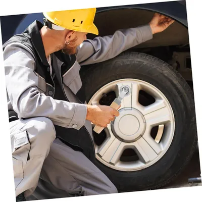 Produktbild von Tragbares Reifenreparaturwerkzeug mit Holzgriff und Stahlrolle für Autoreifen zur Abdichtung am Fahrzeug