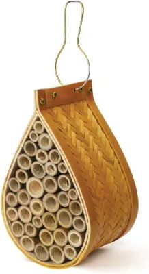 Produktbild von Naturkundliches Insektenhotel aus Bambus mit Aufhängeschlauch für wilde Bienen und Schmetterlinge