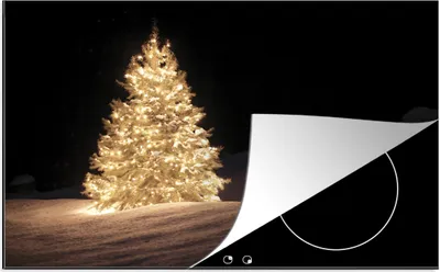 Produktbild von KitchenYeah© Herdabdeckplatte Ein beleuchteter Weihnachtsbaum bei Nacht , 80x52cm, Küche Deko, Glaskeramikkochfeld Herdabdeckung, Abdeckplatte fùr Kochfeld