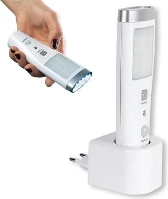 Image de Lampe de poche rechargeable à 15 LED activée par le mouvement - Éclairage pour l'extérieur