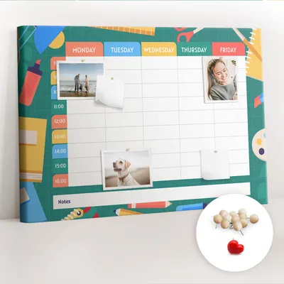 Produktbild von Korkwand mit Stecknadeln – Schwarzes Brett mit Stecknadeln für Fotos und Notizen – 100x70 cm – 100 Holz-Stecknadeln – Stundenplan