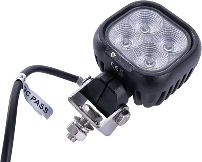 Produktbild von TT TECHNOLOGY TT.13330 LED Arbeitsleuchte 40 W 3200 lm 5700 K Flutlicht 10 bis 30 V IP68 IP69K für Landmaschinen und Baumaschinen