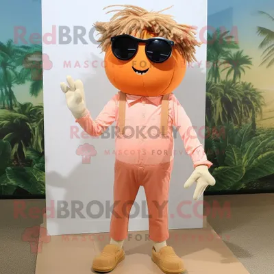 Produktbild von Pfirsich-Vogelscheuche REDBROKOLY Maskottchen Kostüm figur bekleidet mit einer Caprihose und einer Sonnenbrille