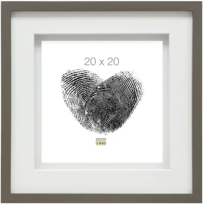 Image de Cadre photo Deknudt avec passe-partout beige, en bois, dimensions 20x20 cm, modèle S67NK