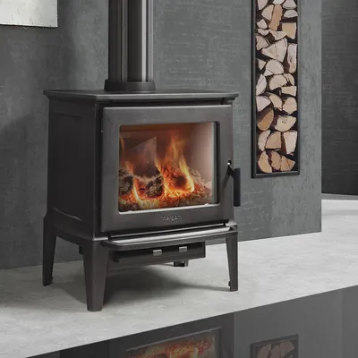 Produktbild von Hergom E30 S Kaminofen Gusseisen Schwarz