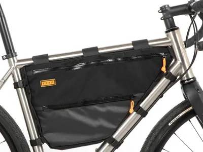 Obrázek produktu pro Brašna na rám Full Frame - černá - M
