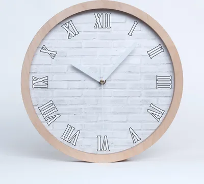 Produktbild von Holzuhr 30fi cm wanduhr - weiße Spitzen - Ziegelwand