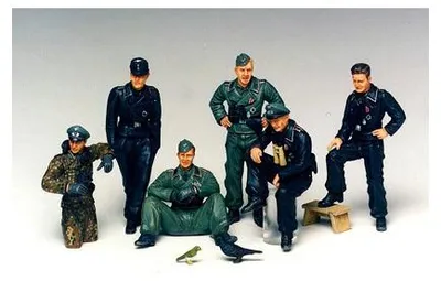 Image de Tamiya 1:35 WWII Fig-Set Dt.Pz-Besatz.i.Ruhe(6)