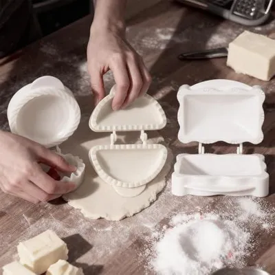 Productafbeelding van Koekvormen en deegvormen voor kerst en Halloween – breid uw bakrepertoire uit