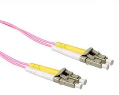 Imagen del producto de ACT RL9704, 4 metros, conexión I-V(ZN), fibra óptica OM4, conector LC, conector LC