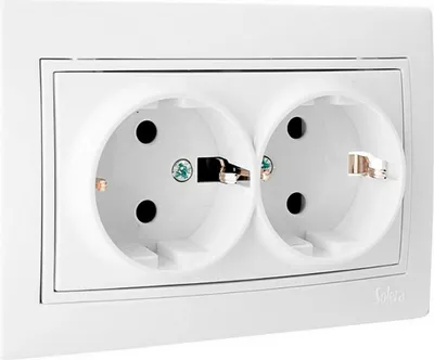 Produktbild von Solera Doppelte Steckdose Mit Verschluss Weiß One Size / EU Plug 220V Weiß One Size