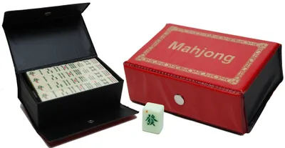 Produktbild von HOT Games Mahjong Reisespiel rot Vinyl Etui 15x9x5 cm