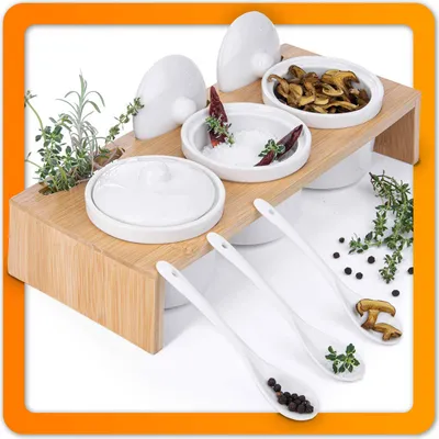 Obrázok produktu pre Porcelánová súprava na korenie a toaletné potreby