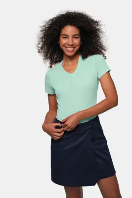 Produktbild von HAKRO MIKRALINAR® V-Shirt Damen 181 eisgrün, XL