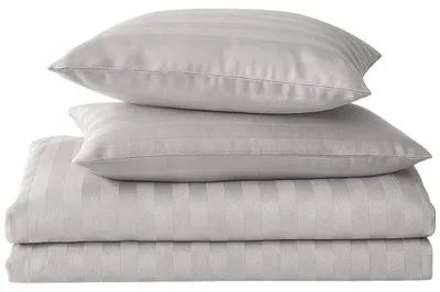 Produktbild von Fitizzio Damast Satin Bettwäsche Set 160x200 Hellgrau Streifen