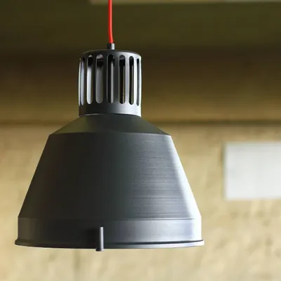 Zdjęcie produktu dla Lampa wisząca w stylu vintage o industrialnym wyglądzie