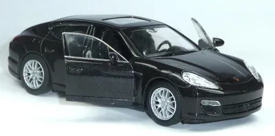 Produktbild von Modellauto Porsche Panamera S ca.12 cm schwarz