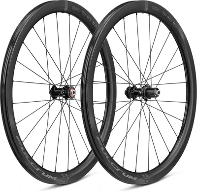 Immagine prodotto di Fulcrum Wind 42 Db Disc Tubeless ruote per bici da corsa argento 12 x 100 / 12 x 142 mm / Shimano/Sram HG argento 12 x 100 / 12 x 142 mm