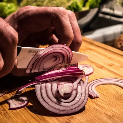 Produktbild von Kyocera GEN Keramik Universalmesser | Klinge 13 cm | ergonomisch geformter Griff