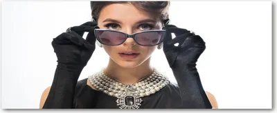 Produktbild von Tulup® Glas-Bild Wandbild aus Glas - 125x50 - Wandkunst - Wandbild hinter gehärtetem Sicherheitsglas - Dekorative Wand für Küche & Wohnzimmer  - Menschen - Frau mit Brille - Schwarz