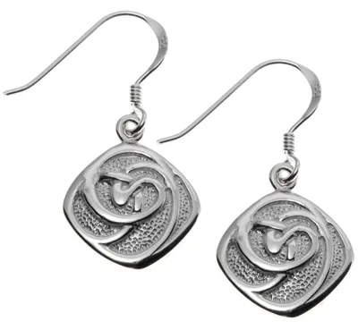 Imagen del producto de Pendientes de plata con diseño colgante, con forma de rosas