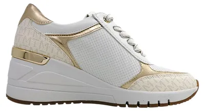 Imagen del producto de Zapatos deportivos para mujer de la marca Marco Tozzi, tipo cordones, color blanco, para uso casual
