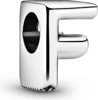 Produktbild von PANDORA Charm Anhänger Buchstabe F mit Herz Details aus Silber, filigranes Design, personalisierbar