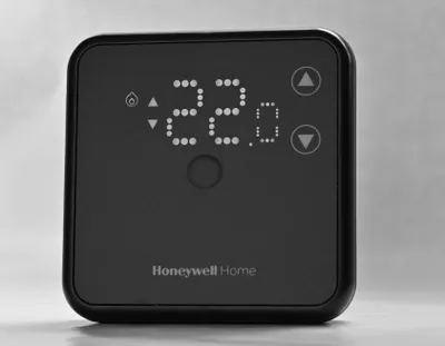Image de Honeywell Home DT3, thermostat programmable à fil, programme de 7 jours, noir
