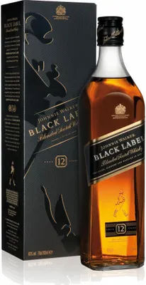 A bottle of Johnnie Walker Black Label Blended Scotch Whisky and its packaging.