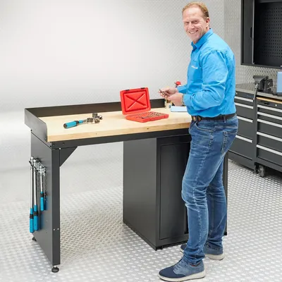 Produktbild von Werkbank 150 cm, 1 Türenschrank - Bambus