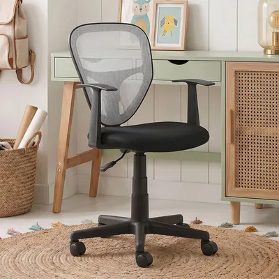 Produktbild von Schreibtischstuhl Kinder STUDIO ergonomisch, Schwarz/Weiß- Kinderschreibtischstuhl für Kinderzimmer, drehbar und höhenverstellbar mit Armlehnen, atmungsaktiver Meshbezug [max. Belastbarkeit 100 kg]