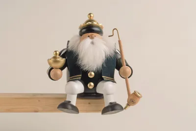 Produktbild von König Balthasar - Kantenhocker (17cm) Räuchermann von KWO