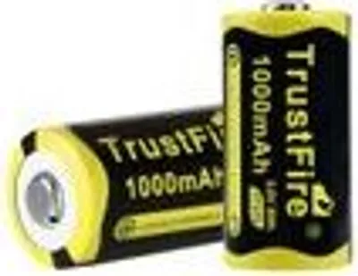 Produktbild von 2 x TrustFire CR123A (17335) Li-Ionen Akku 1000mAh 3V wiederaufladbar