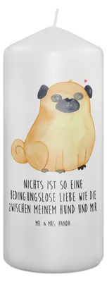 Produktbild von Mr. & Mrs. Panda Kerze Mops 19 x 8 cm - Weiß - Geschenk, Hund, Bedruckte, Stumpenkerze, Liebe, Knuffig, Erinnerungslicht, Pure, Wachskerze, Erinnerungskerze