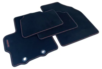 Immagine prodotto di Tappetini per Toyota Aygo X, neri, in velluto, con logo,